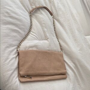 Elegant Express Tan Leather Shoulder Bag
